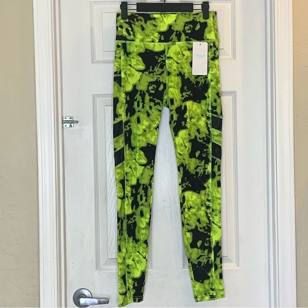 Yuna High Waisted Tie dye leggings size Small/Medium